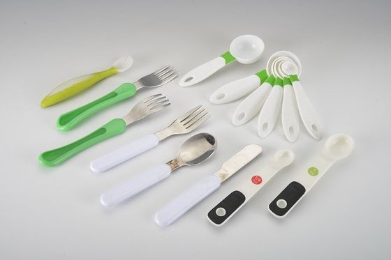 85 톤 의 수직 주입 폼 머신 이중 슬라이드 아이 스푼